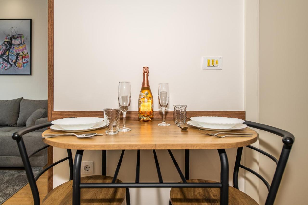 Modern Luxury In Belgrade Waterfront With Viewsアパートメント エクステリア 写真